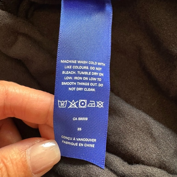 Kit And Ace Black Cowl Neck Sweater Size 4 - Picture 9 of 10